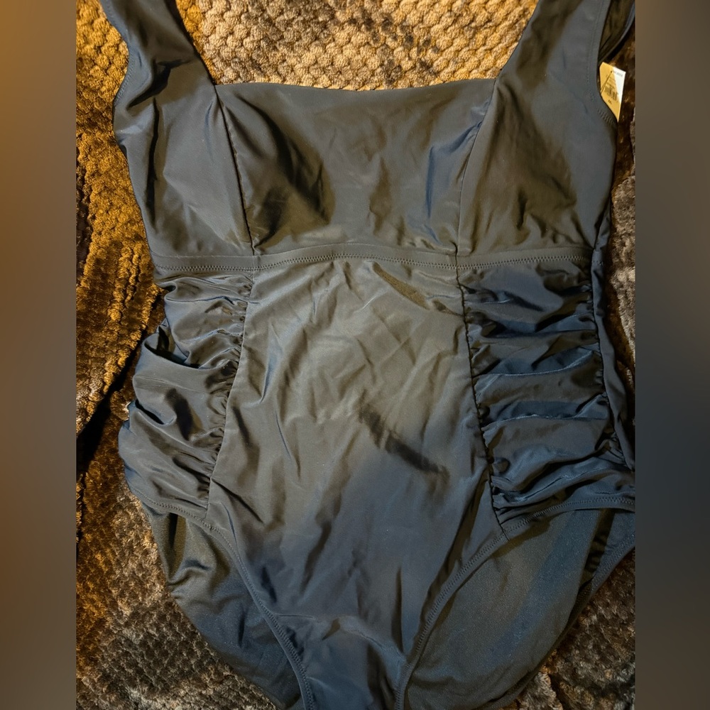 Old Navy Women’s Swim Suit
